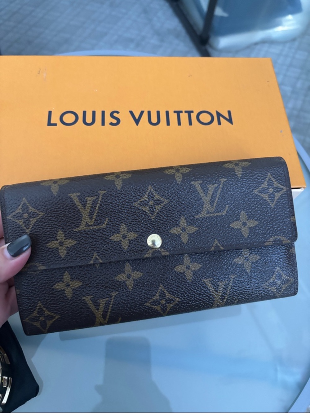 This listing is created for my live show!